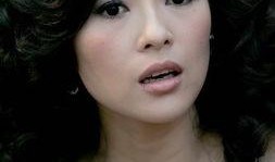 章子怡早期爆料图片视频,揭秘青涩岁月的美丽瞬间